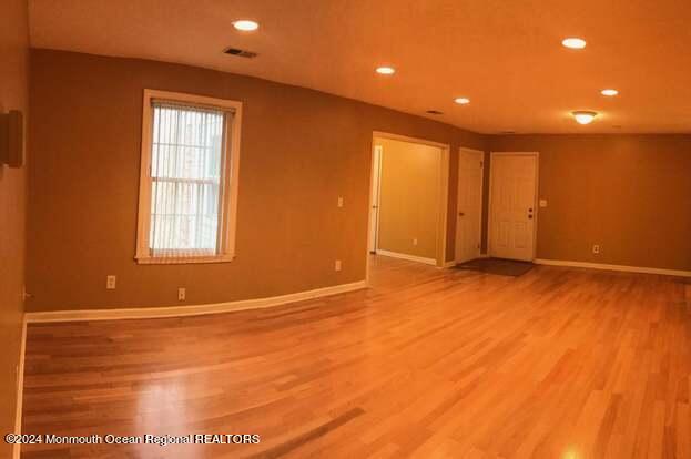 19-6 Augusta Court Freehold, NJ 07728 - Photo 12 of 15 Living