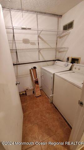 19-6 Augusta Court Freehold, NJ 07728 - Photo 10 of 15 Laundry