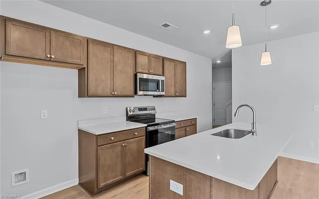 $333,000 | 167 Candytuft Court, Lexington, NC 27295