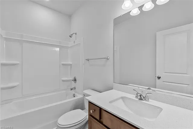 $333,000 | 167 Candytuft Court, Lexington, NC 27295