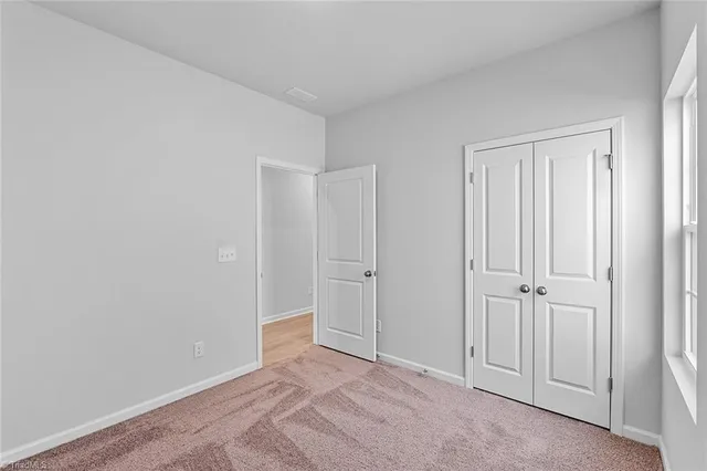 $333,000 | 167 Candytuft Court, Lexington, NC 27295