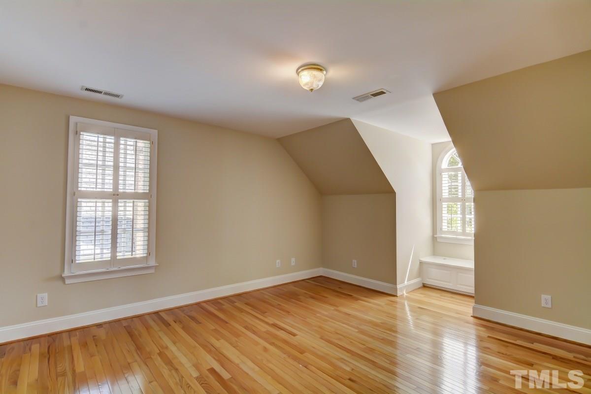320 Cambridge Woods Way Raleigh, NC 27608 - Photo 20 of 25