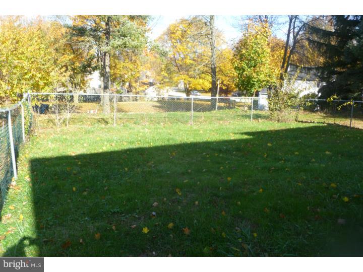 2517 Grandview Road Coatesville, PA 19320 - Photo 23 of 25 Exterior Back