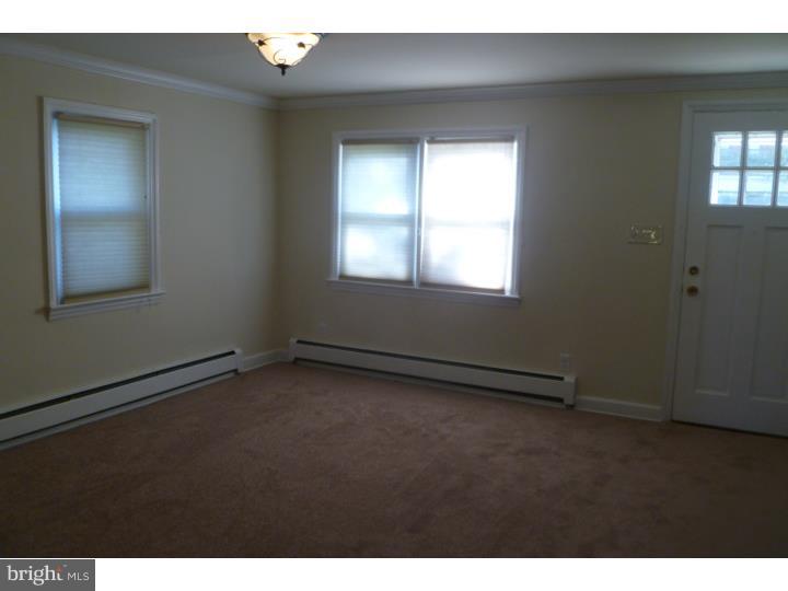 2517 Grandview Road Coatesville, PA 19320 - Photo 4 of 25 Dining Room