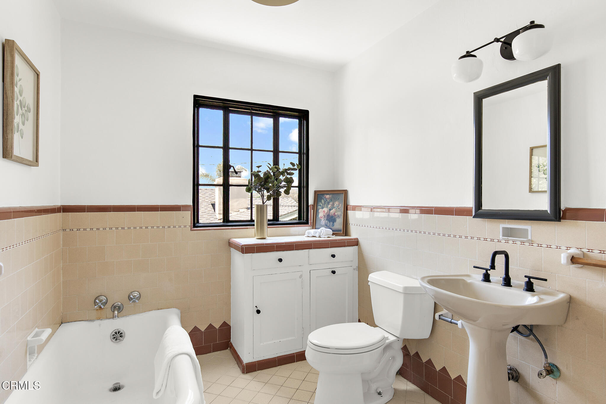 1858 Laurel Bay Drive Pasadena, CA 91105 - Photo 21 of 47 a bathroom with a sink and a bathtub