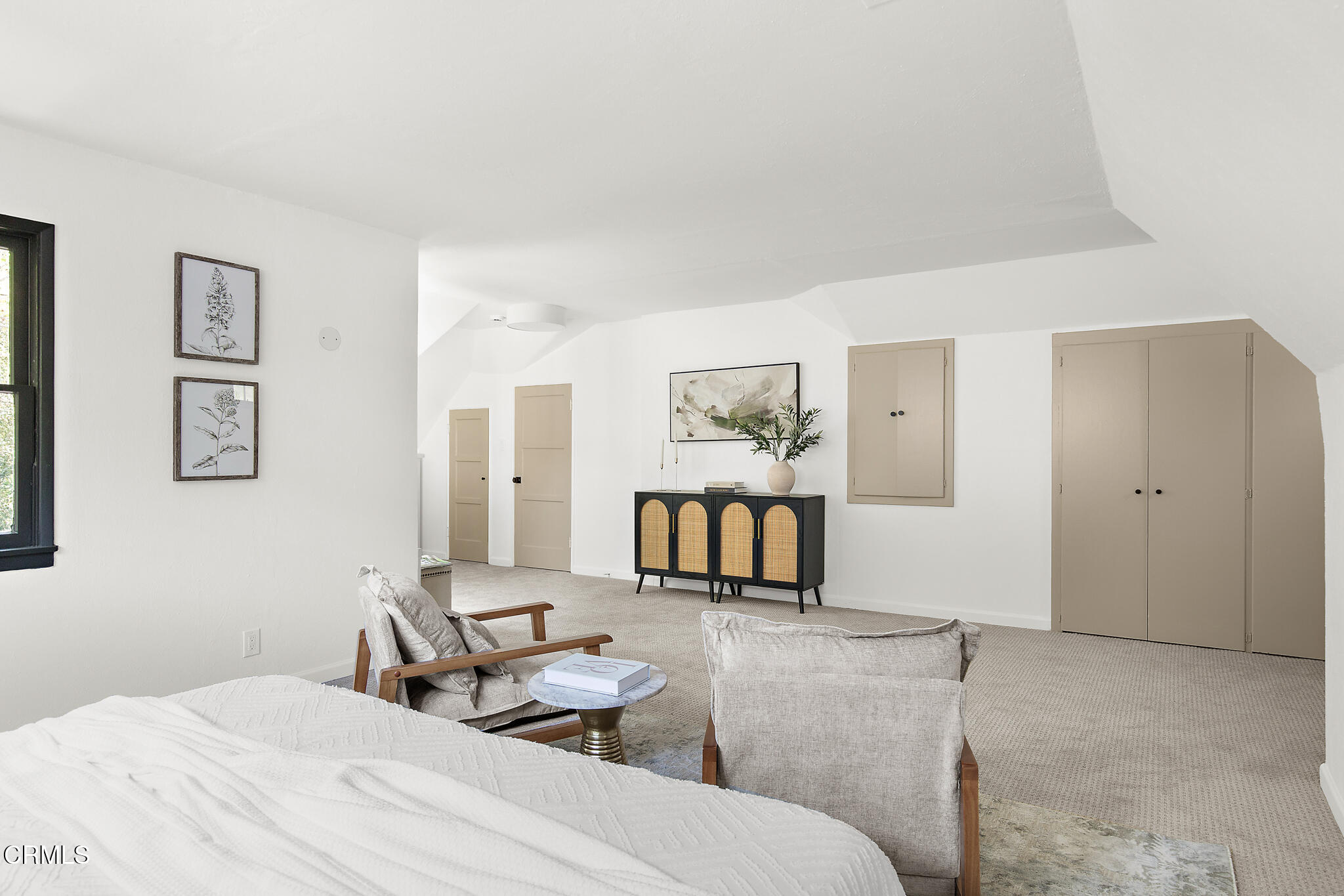 1858 Laurel Bay Drive Pasadena, CA 91105 - Photo 27 of 47 a bedroom with a bed and a couch