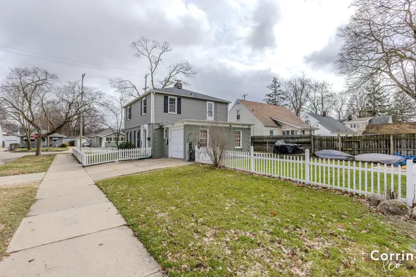 $365,000 | 740 Winchell Street Southeast, Grand Rapids, MI 49507