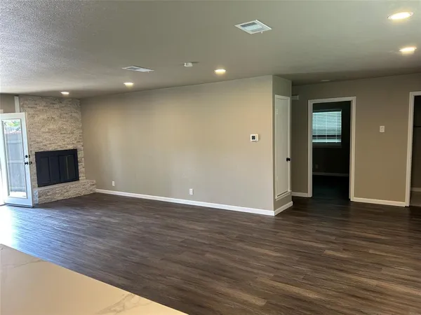 $2,200 | 3837 Burning Tree Lane, Garland, TX 75042