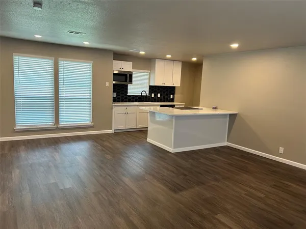 $2,200 | 3837 Burning Tree Lane, Garland, TX 75042