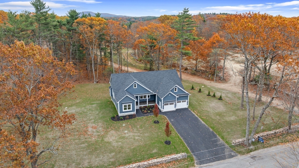 29-4 Sunset Road Westminster, MA 01473 - Photo 5 of 37 a view of a house with a yard