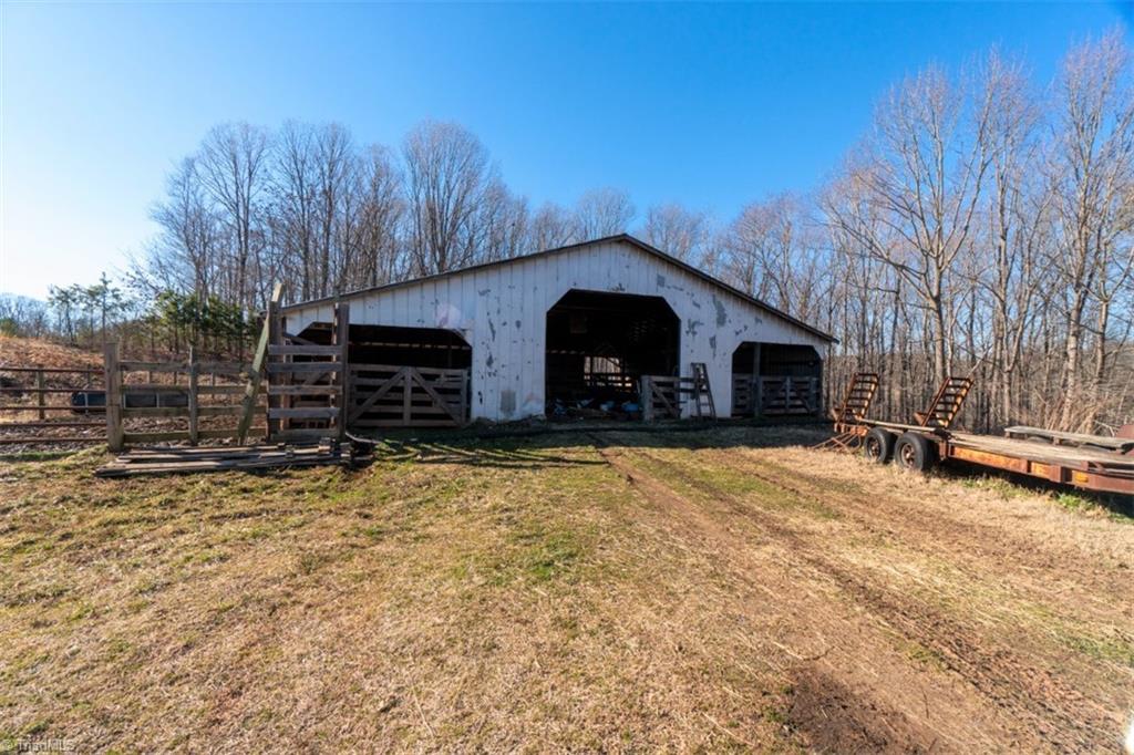 2159 Middle Brook Road Walnut Cove, NC 27052 - Photo 6 of 47 Gallery Image 6
