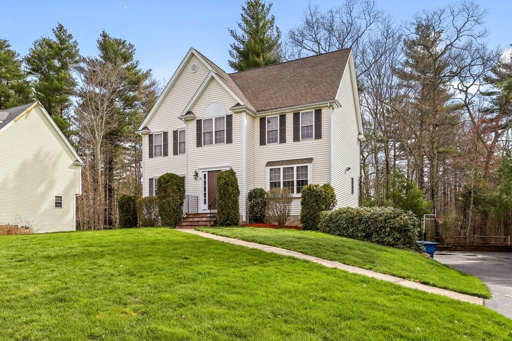 5 Goff Road Norton, MA 02766 - Photo 3 of 37 Gallery Image 3