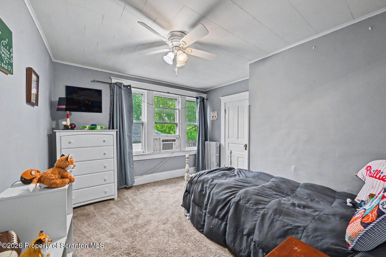 933 Fisk Street Scranton, PA 18509 - Photo 47 of 63 Bedroom 2