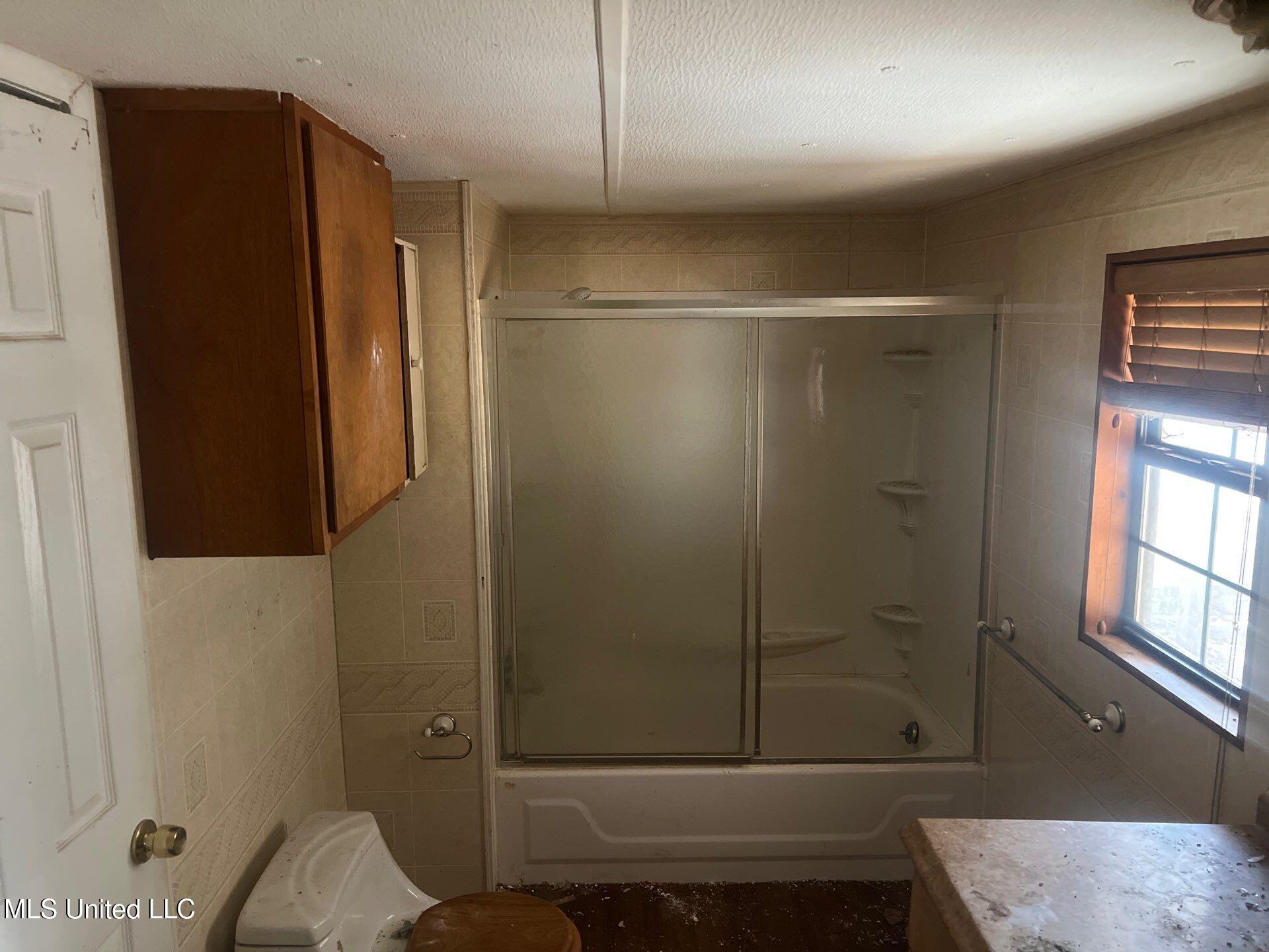 146 Lady Marian Road Brandon, MS 39042 - Photo 13 of 20 57-Feb 09 2026 03_07pm-K8aV