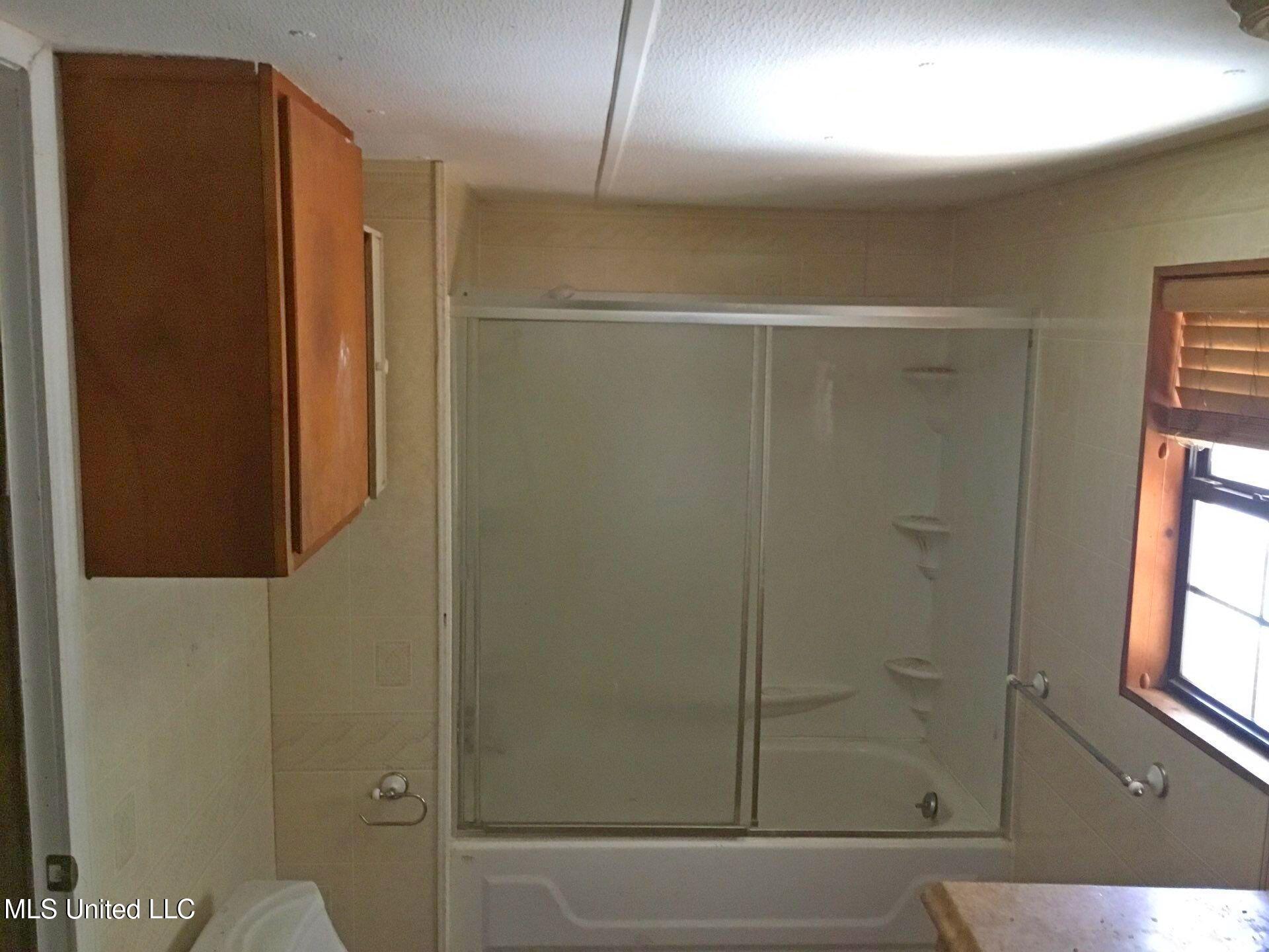 146 Lady Marian Road Brandon, MS 39042 - Photo 14 of 20 2-Feb 09 2026 01_42pm-VXdq