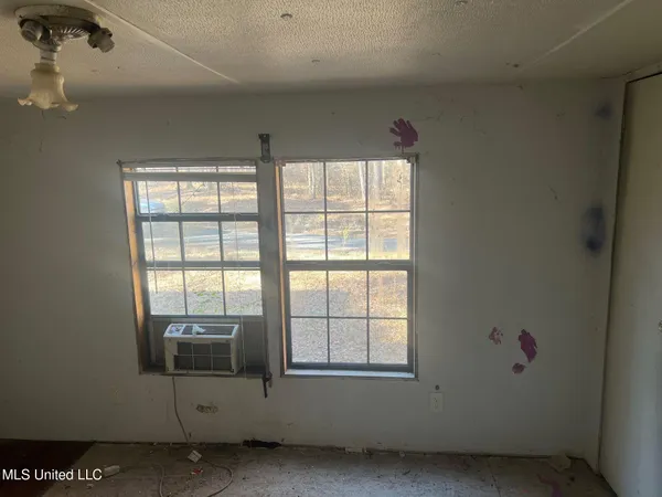 $29,900 | 146 Lady Marian Road, Brandon, MS 39042