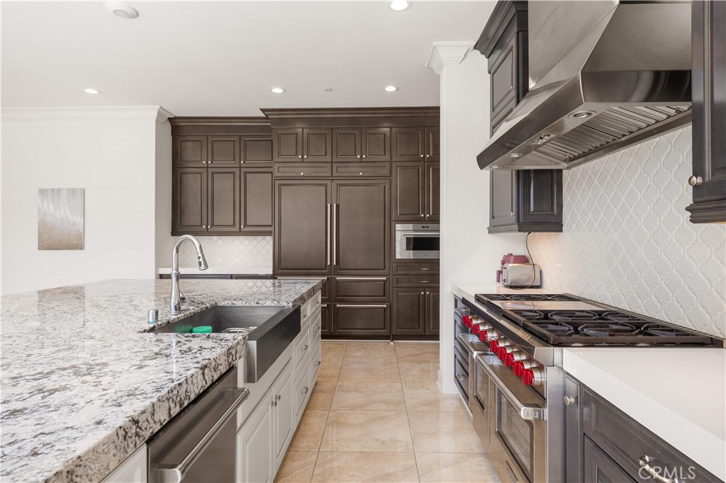 92 Interstellar Irvine, CA 92618 - Photo 8 of 64