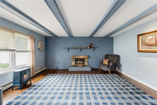 $895,000 | 157 Garden Place, West Hempstead, NY 11552