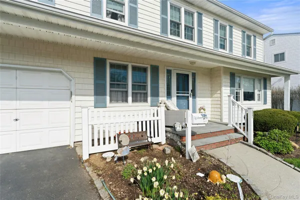 $895,000 | 157 Garden Place, West Hempstead, NY 11552