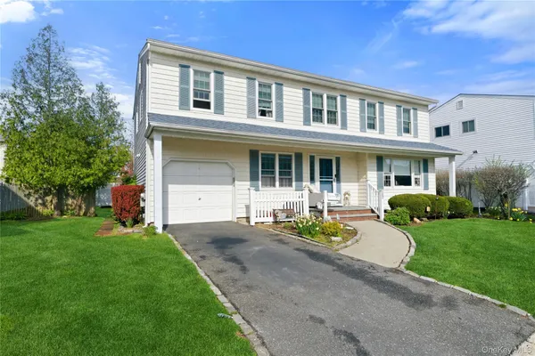 $895,000 | 157 Garden Place, West Hempstead, NY 11552