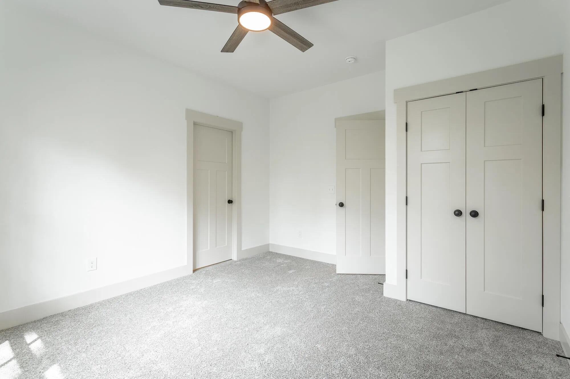 460 Spring Drive Signal Mountain, TN 37377 - Photo 19 of 25 image 19