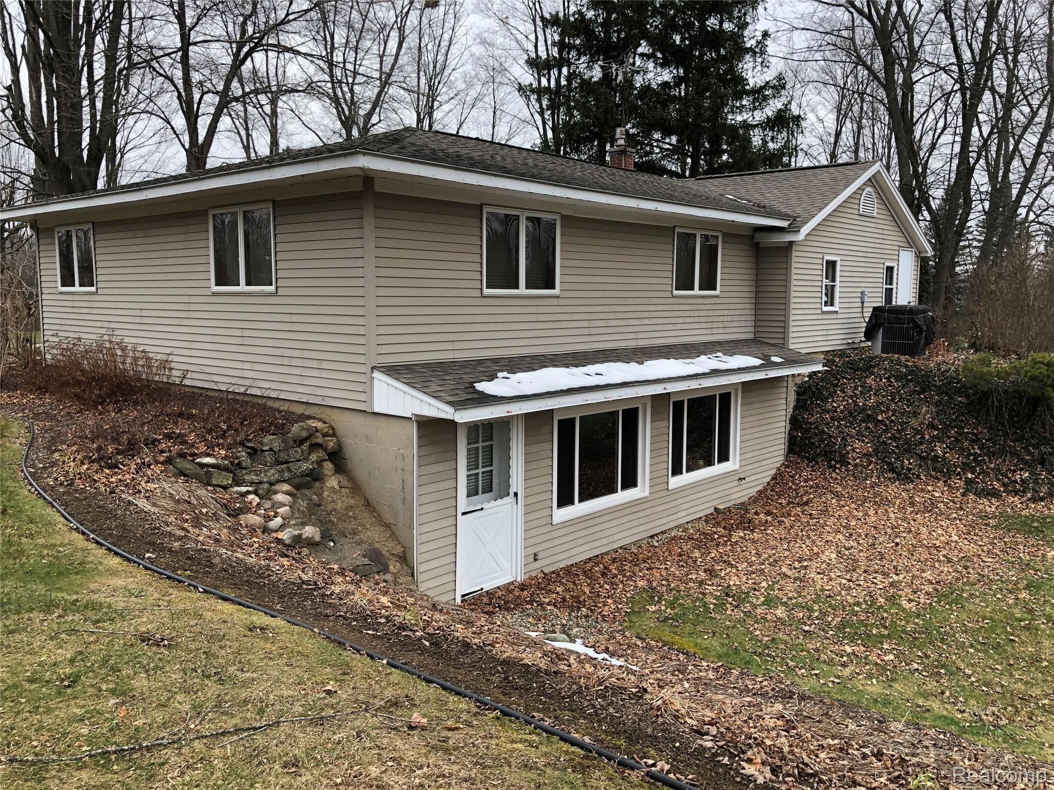4784 Sutton Road Dryden, MI 48428 - Photo 58 of 69 IMG_1613.JPG