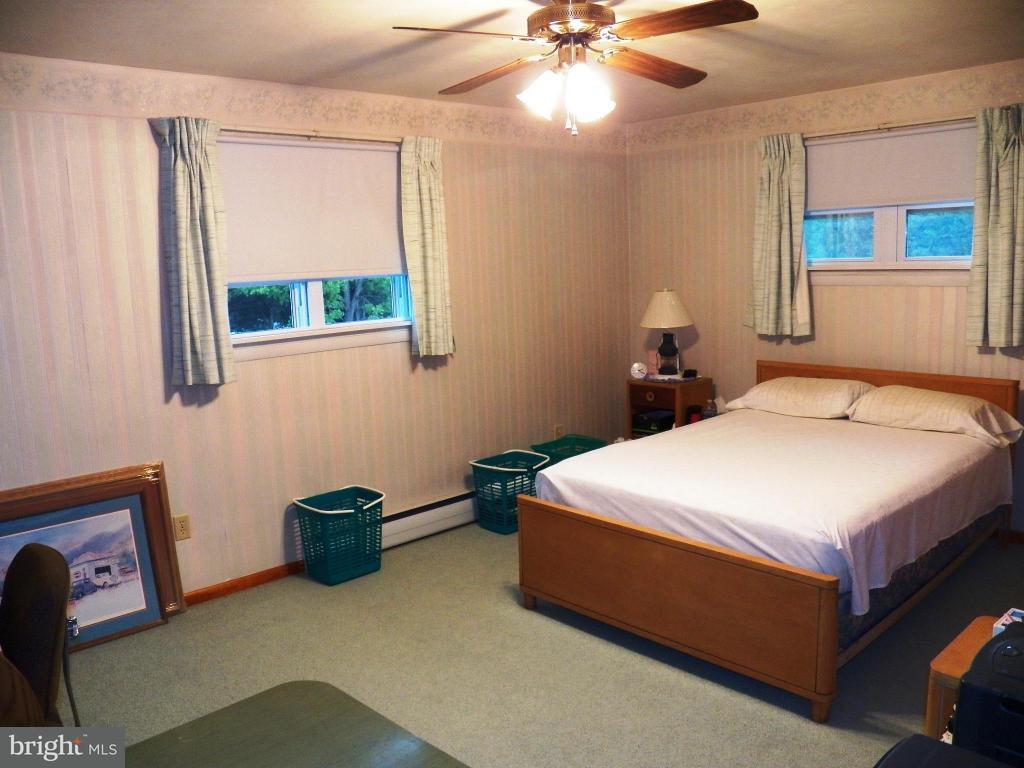 98 Deep Run Road Myerstown, PA 17067 - Photo 9 of 16 Gallery Image 9