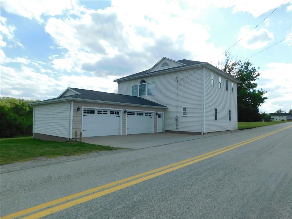 1142 Labelle Road East Millsboro, PA 15433 - Photo 3 of 50