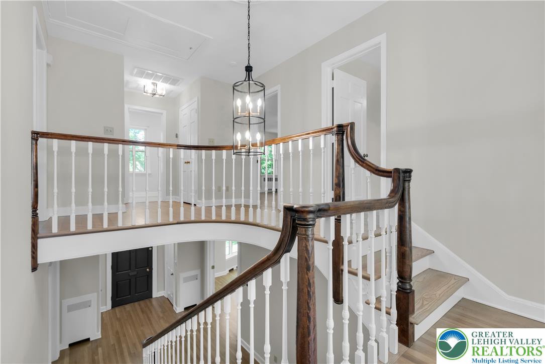 1942 Sycamore Street Bethlehem, PA 18017 - Photo 24 of 74