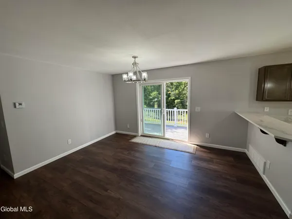 $579,500 | 152 Ingersoll Road, Wilton, NY 12866