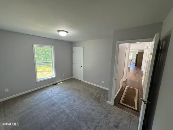 $579,500 | 152 Ingersoll Road, Wilton, NY 12866