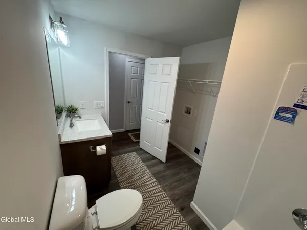 $579,500 | 152 Ingersoll Road, Wilton, NY 12866