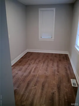 $1,150 | 6118 Vermont Avenue, St. Louis, MO 63111