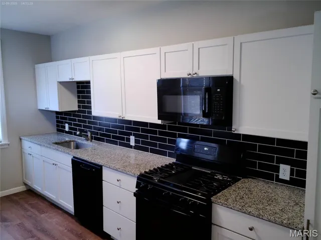 $1,250 | 6118 Vermont Avenue, St. Louis, MO 63111