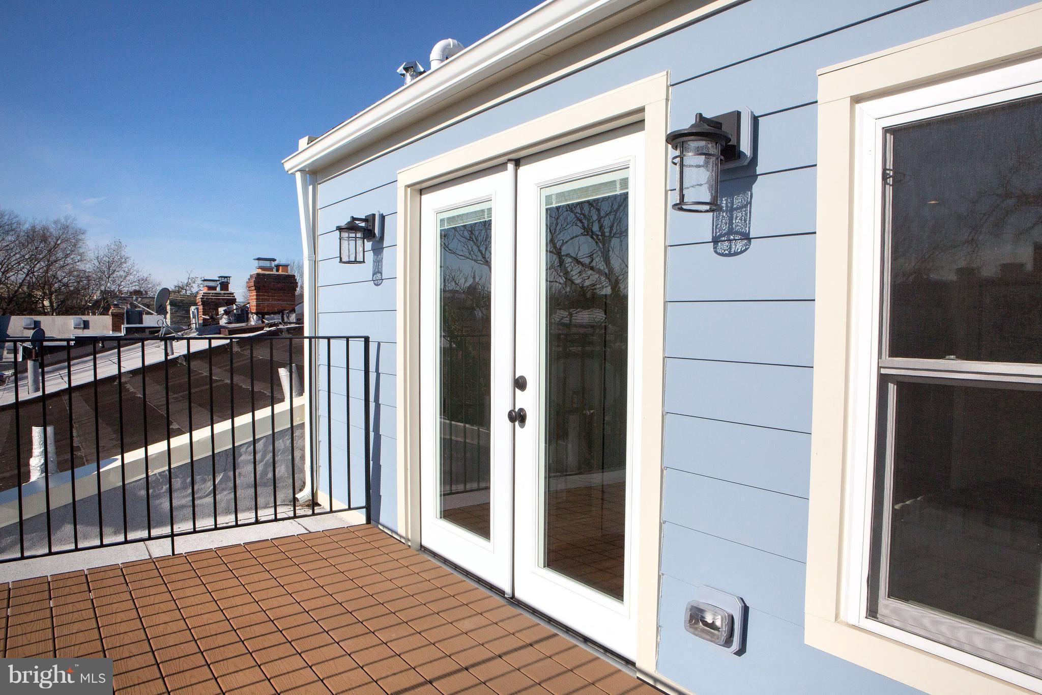 619 Lexington Place Northeast Washington, DC 20002 - Photo 19 of 29 MASTER ROOF DECK!