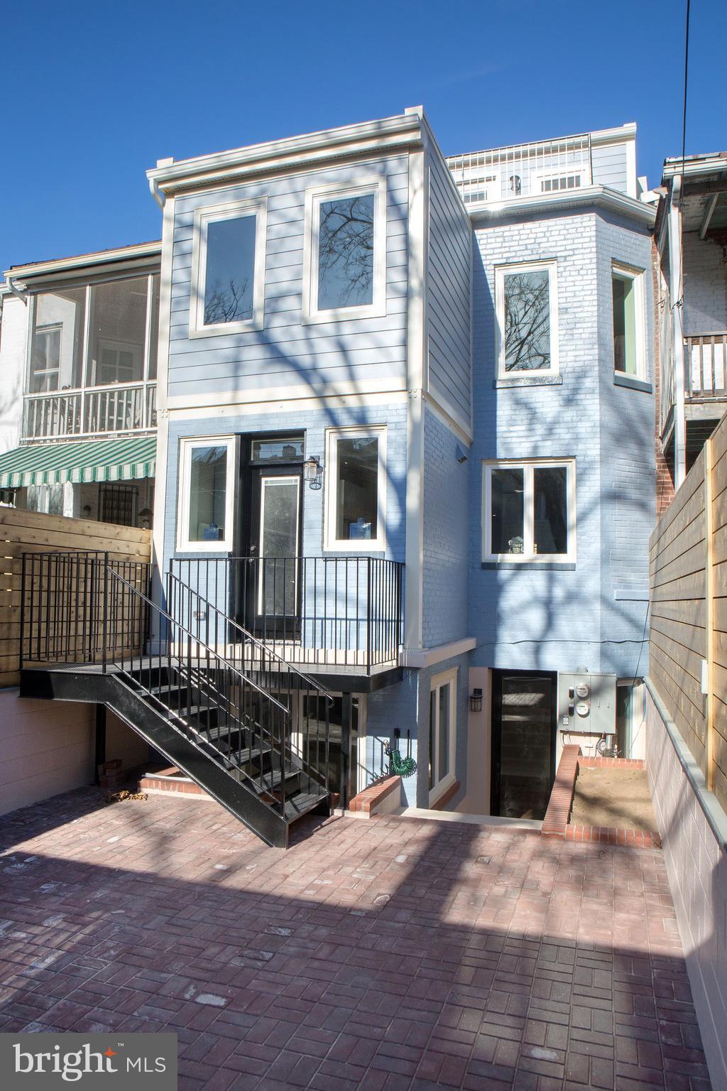 619 Lexington Place Northeast Washington, DC 20002 - Photo 27 of 29 BRICK PATIO & PARKING!