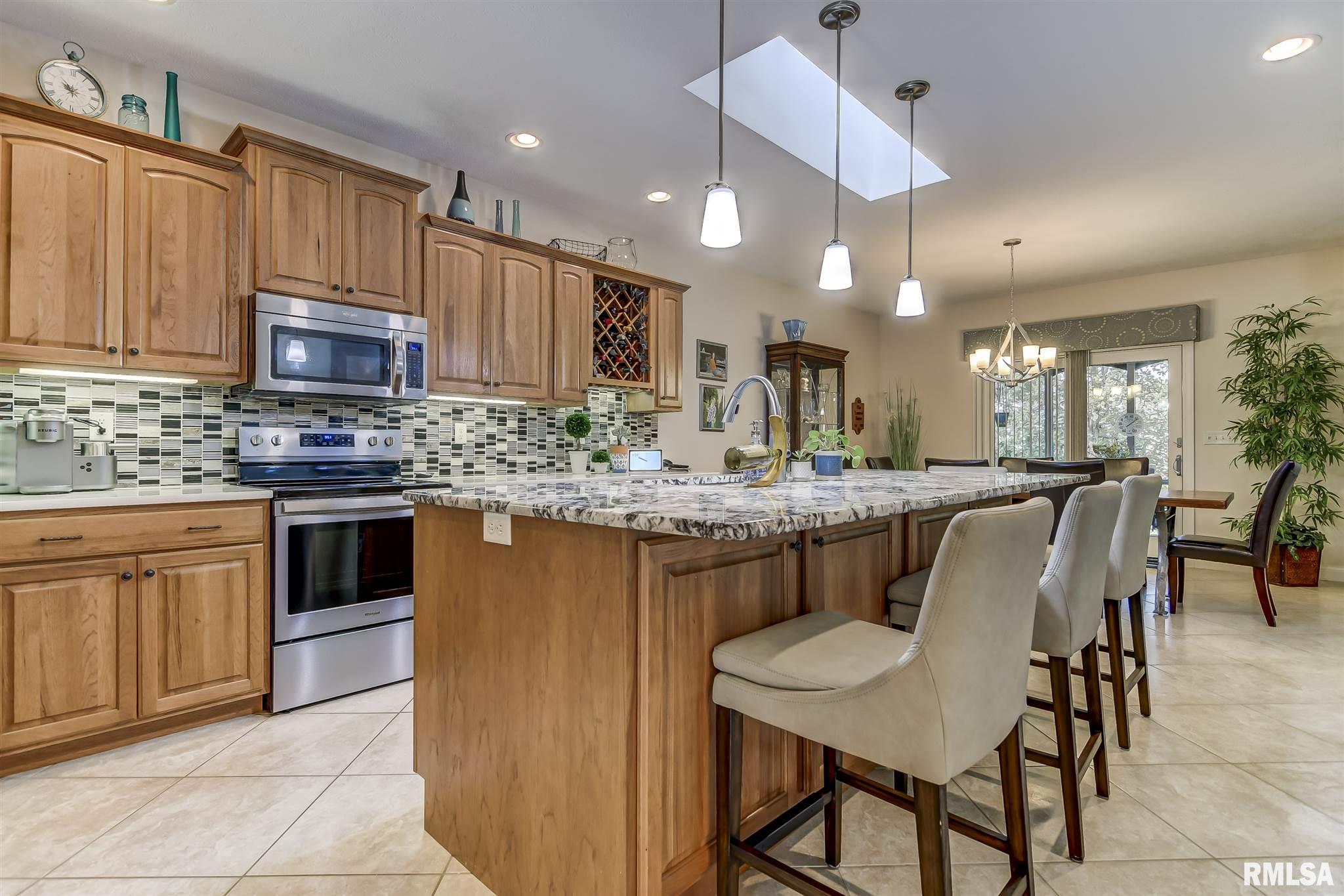 4 Isham Court Rochester, IL 62563 - Photo 13 of 48