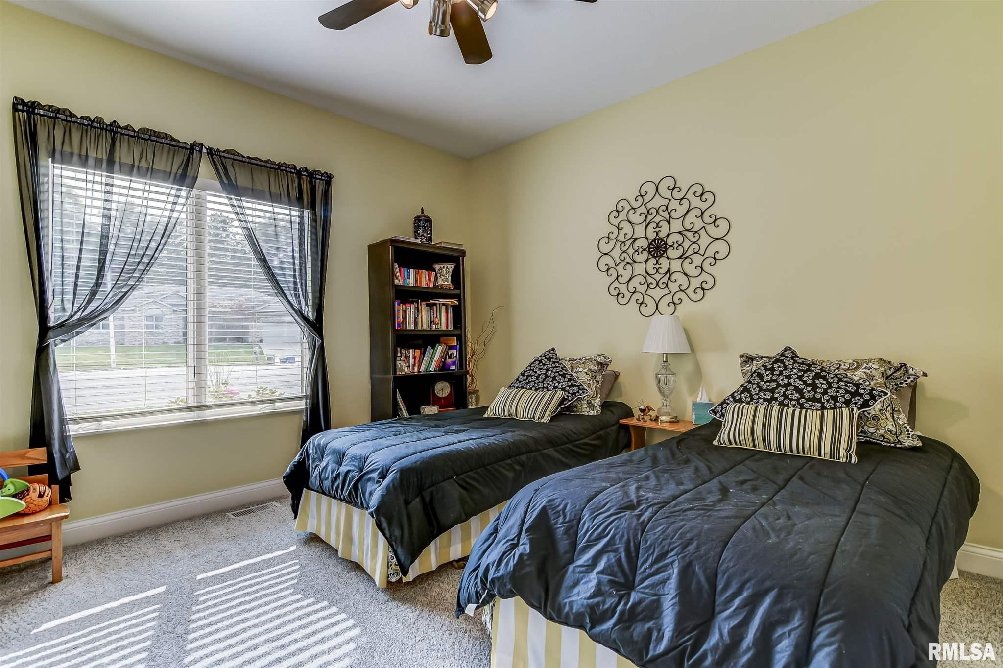 4 Isham Court Rochester, IL 62563 - Photo 27 of 48