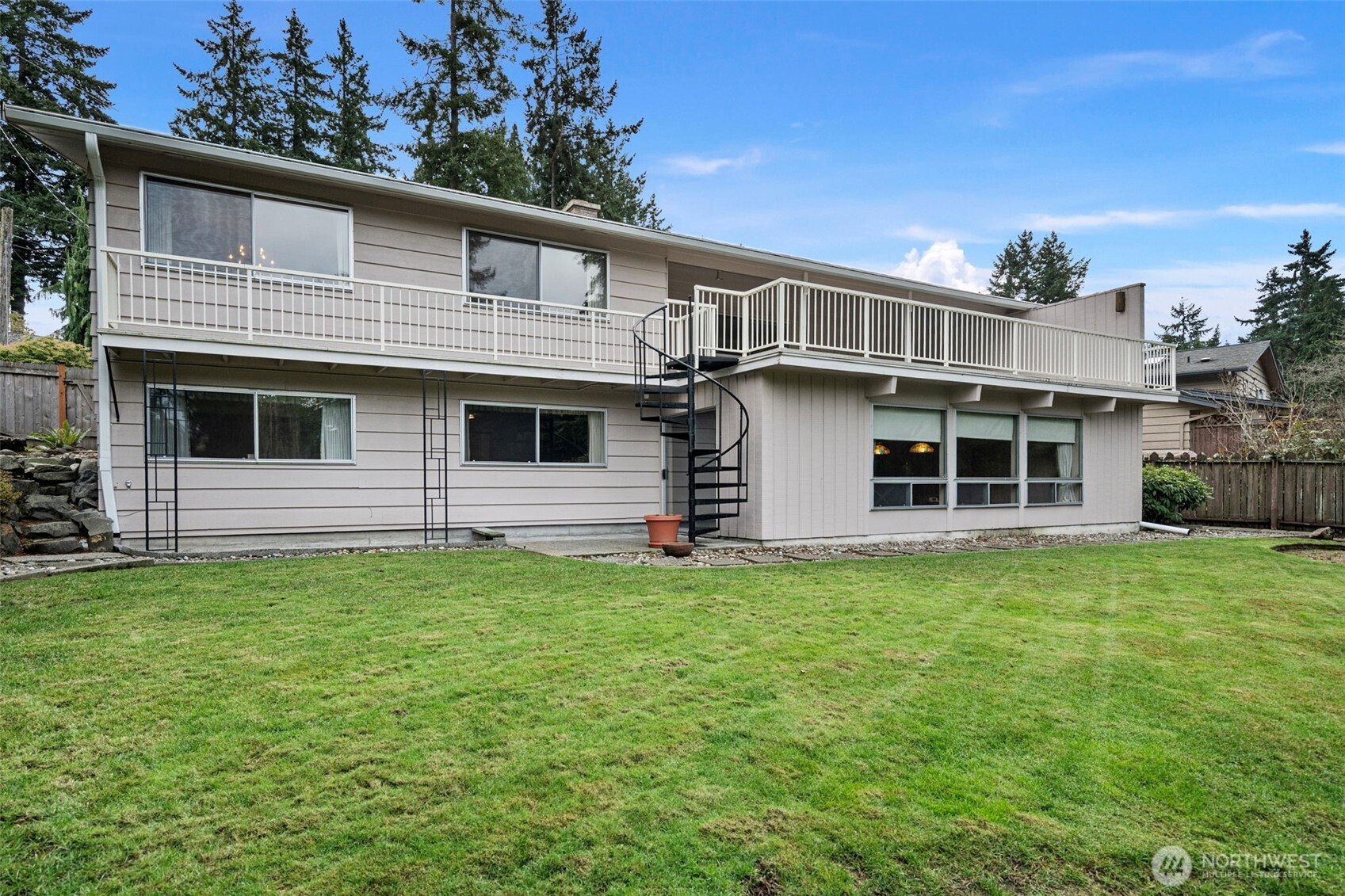 906 Forrest Park Drive Fircrest, WA 98466 - Photo 30 of 37 a view of a back yard