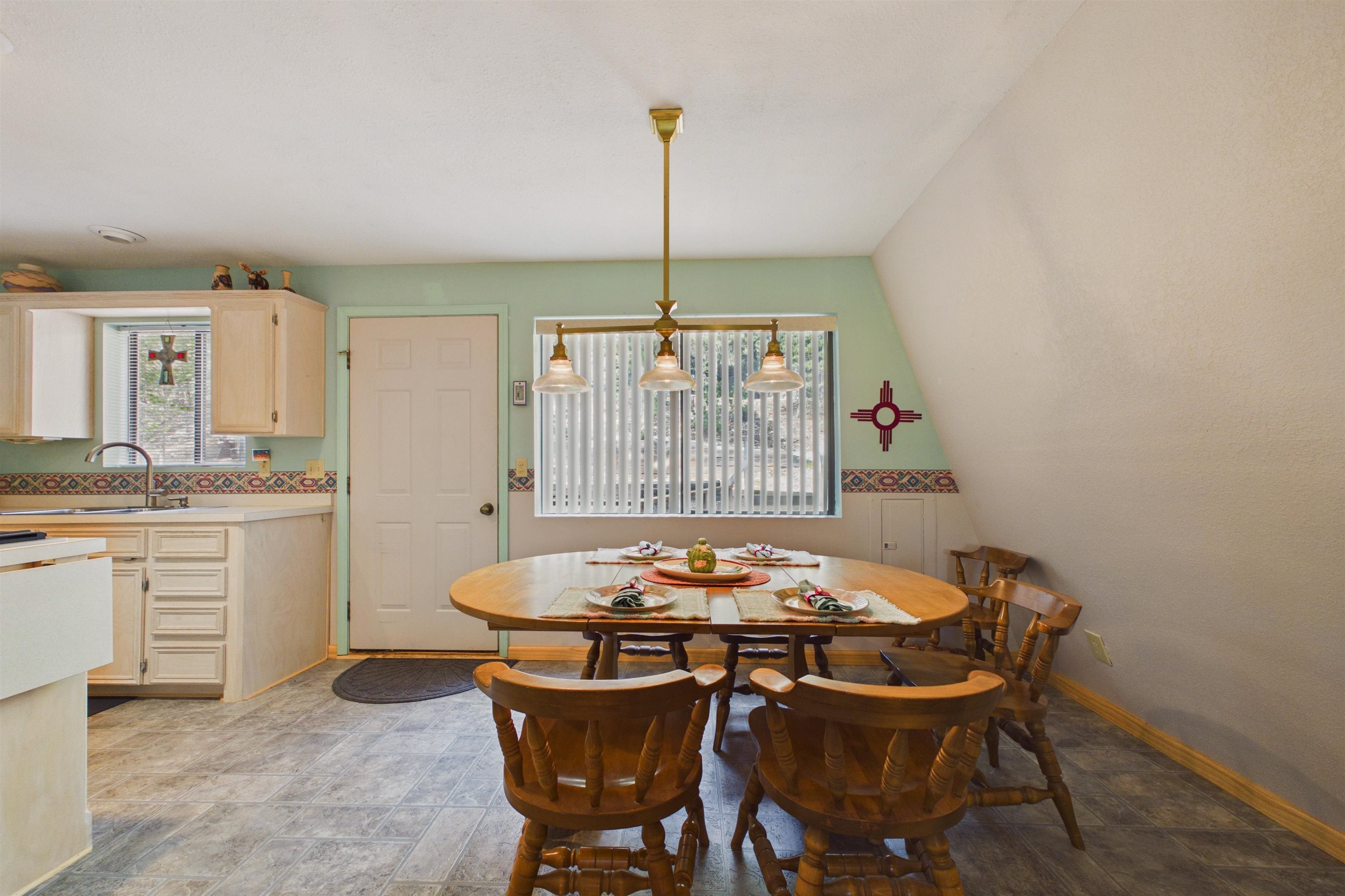 6 Hidden Ridge Road Cloudcroft, NM 88317 - Photo 13 of 37 Gallery Image 13