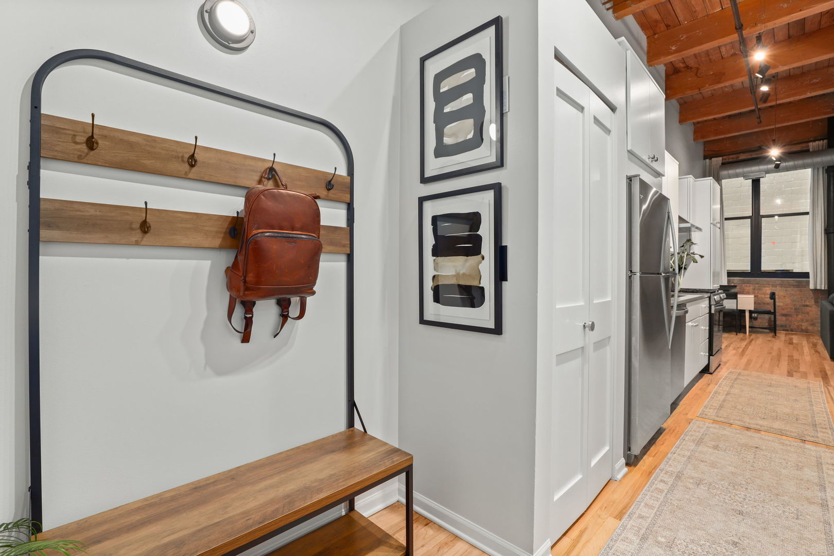 215 North Aberdeen Street, Unit 202B Chicago, IL 60607 - Photo 3 of 19