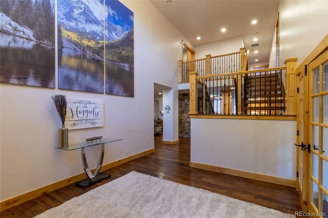 a view of a hallway with entryway