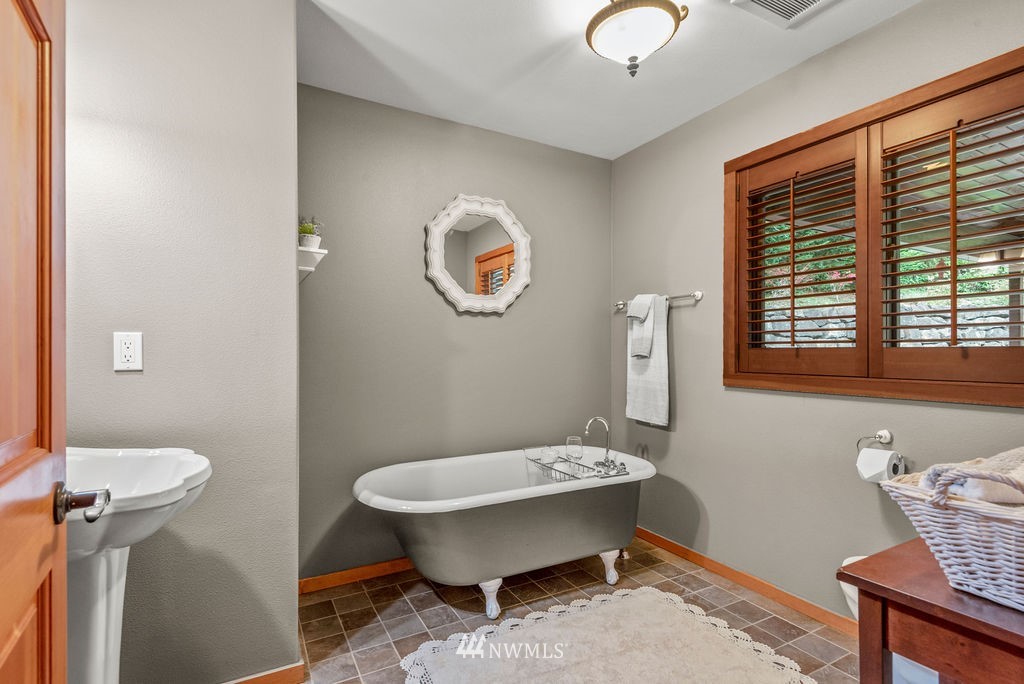 167 Blanchard Road Centralia, WA 98531 - Photo 17 of 40 Gallery Image 17