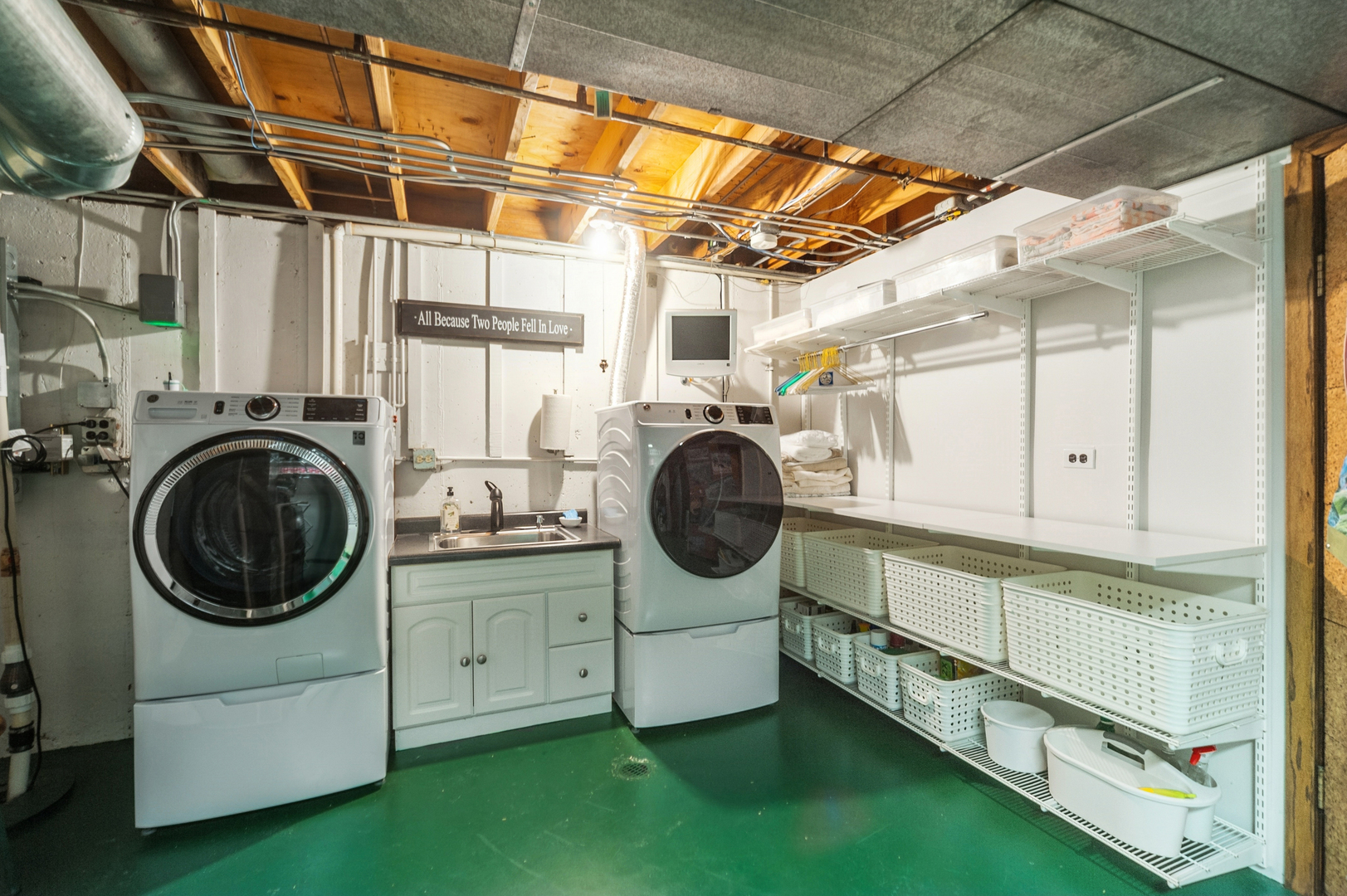 706 Cherry Court Itasca, IL 60143 - Photo 34 of 43 a utility room with dryer and washer