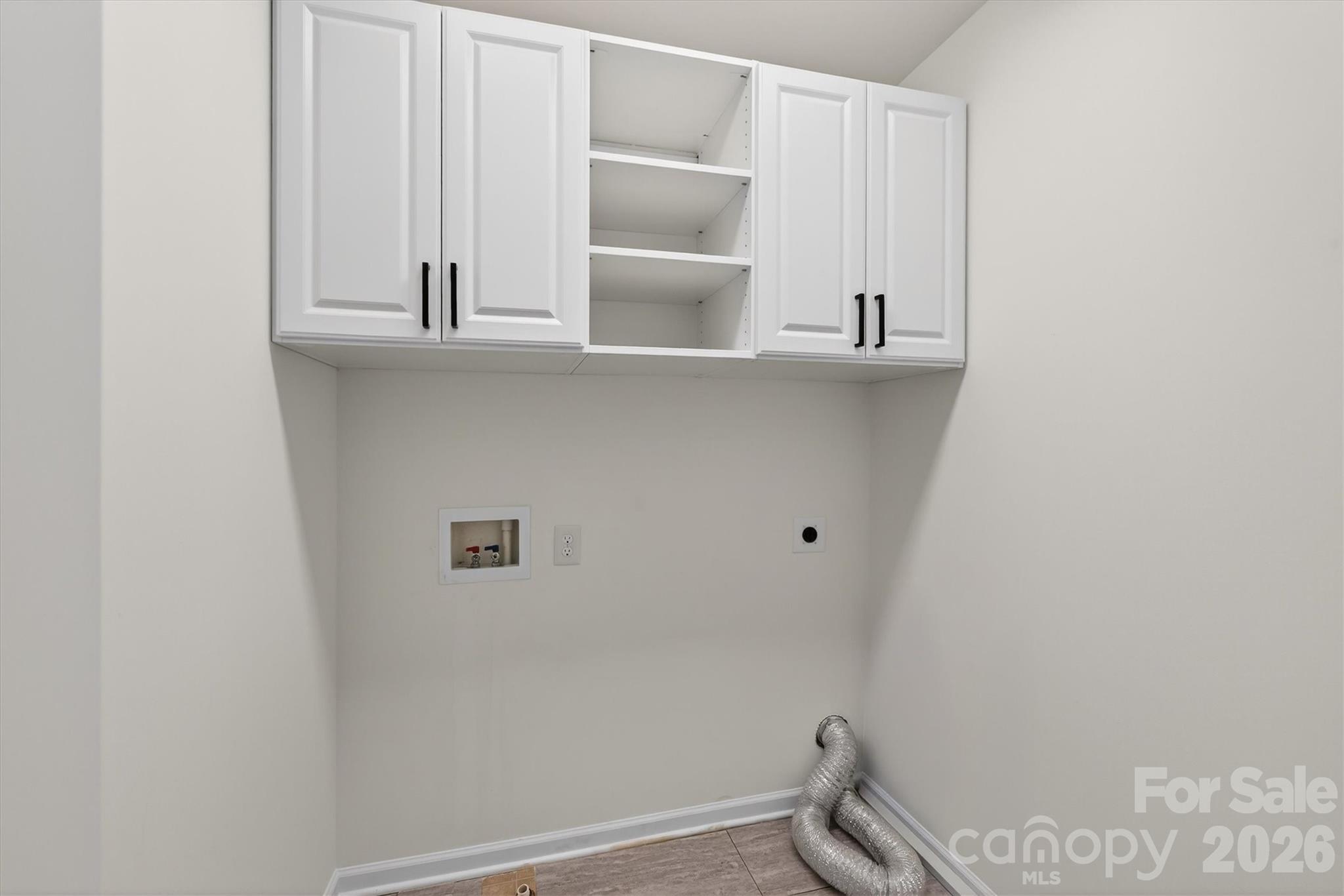 5527 Cactus Valley Road, Unit 183 Charlotte, NC 28277 - Photo 37 of 47 a view of an empty room