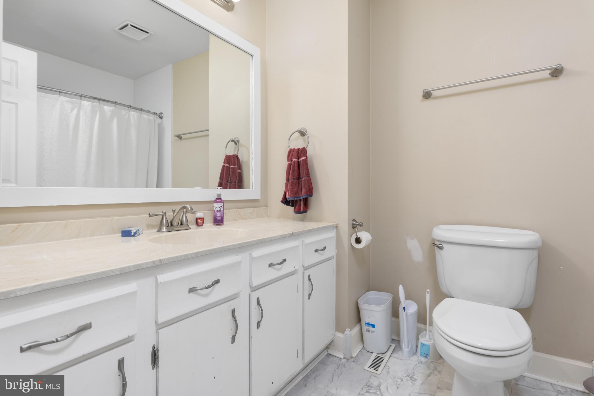 230 Red Tank Road Boiling Springs, PA 17007 - Photo 14 of 29 Gallery Image 14