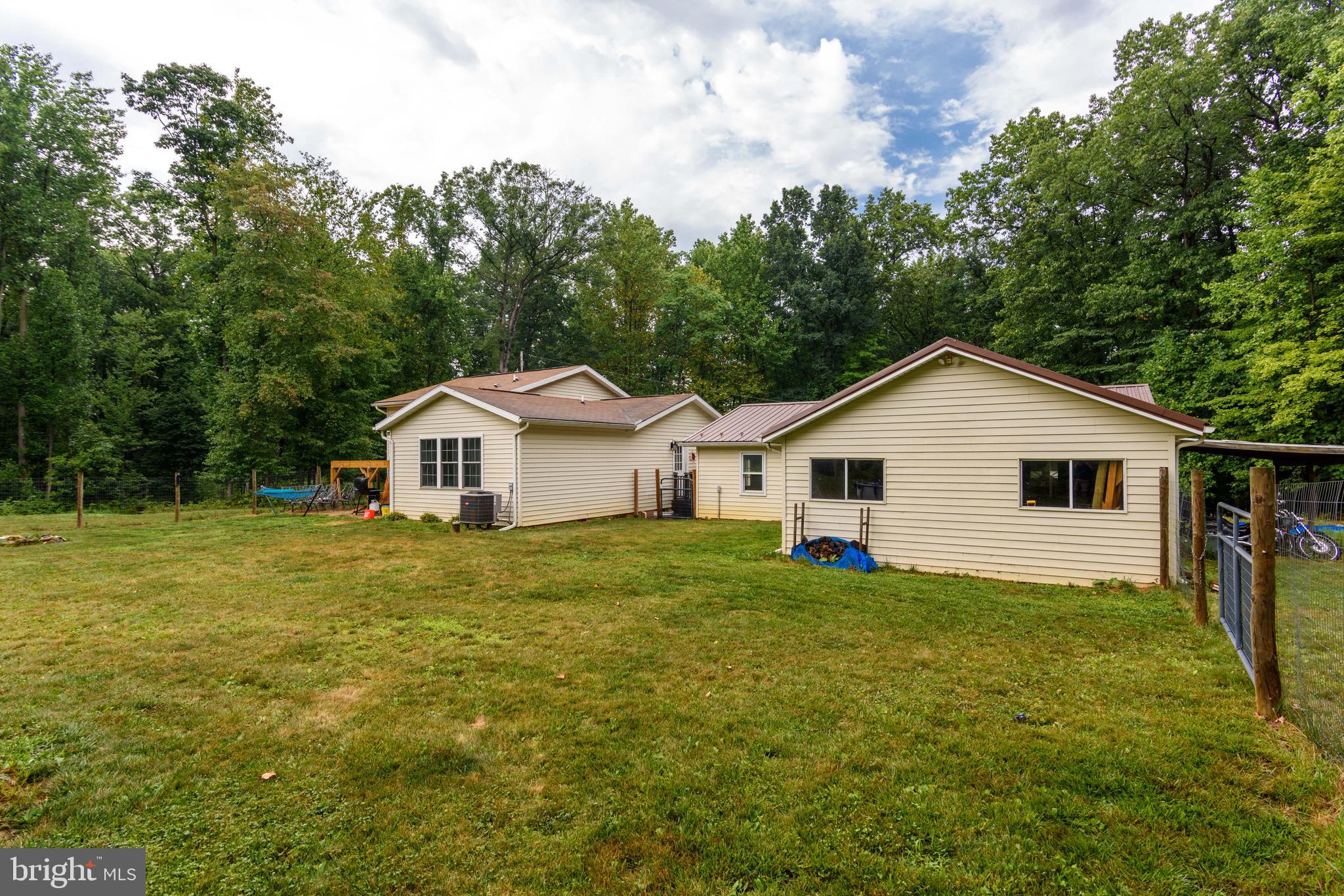 230 Red Tank Road Boiling Springs, PA 17007 - Photo 25 of 29 Gallery Image 25