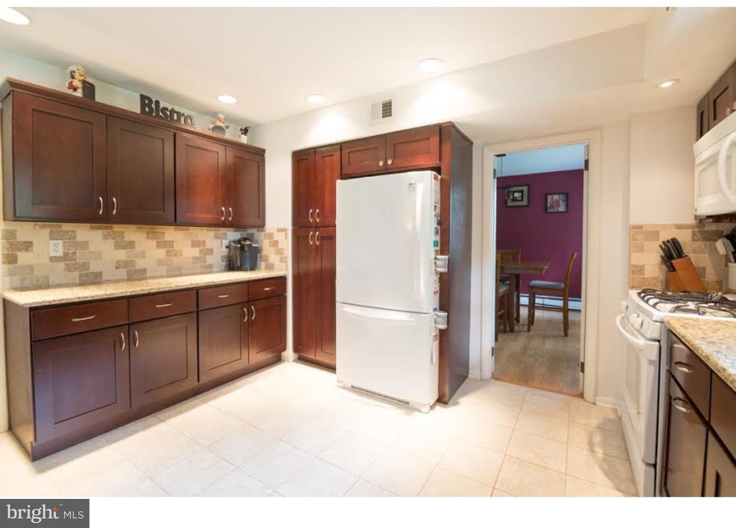 533 Davis Road Cheltenham, PA 19012 - Photo 8 of 20 Kitchen