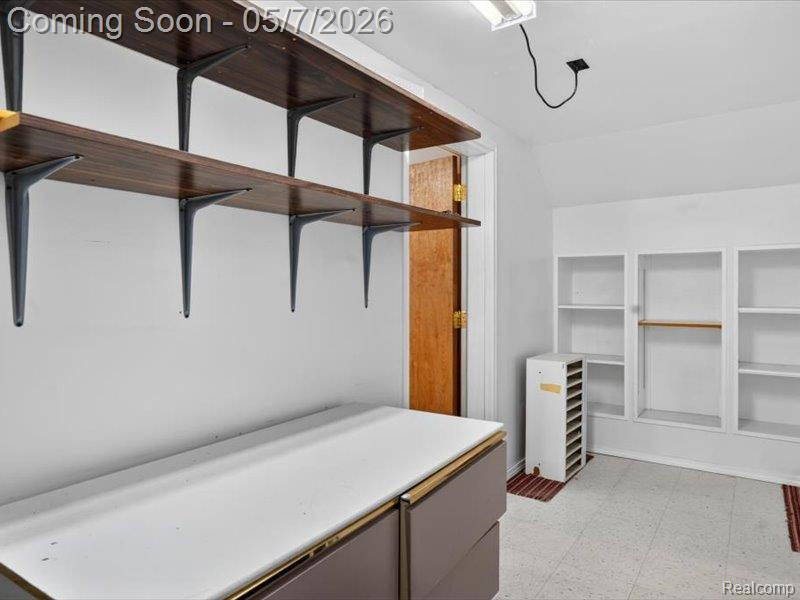 5081 Vines Road Howell, MI 48843 - Photo 42 of 77