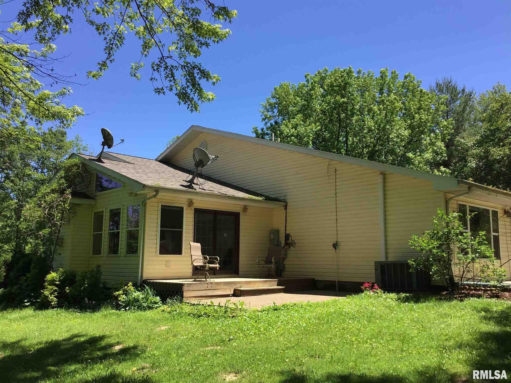11746 Pebble Road Mount Vernon, IL 62864 - Photo 38 of 43 Gallery Image 38